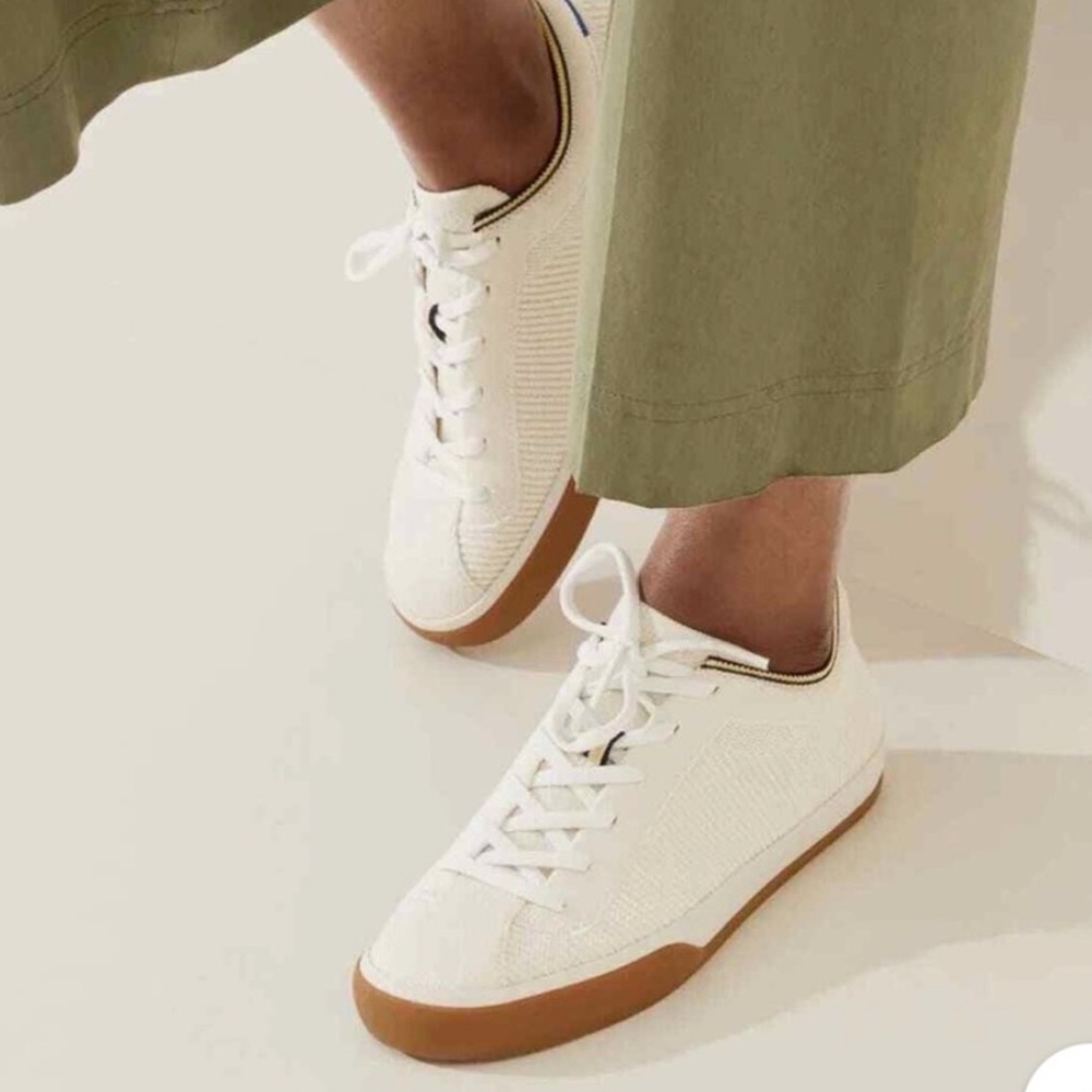 Rothy’s Lace Up Sneaker Vanilla White Coastal Minimalist Neutral Shoe Size 8
